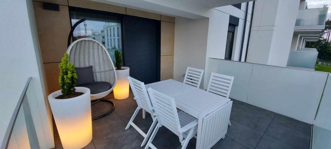 Piekny Apartament Przy Plazy Реваль Экстерьер фото